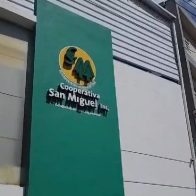 Ladrones se llevan más de 2 millones de pesos en local de cooperativa en Santiago
