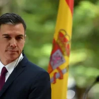 En medio de una ola de aliento socialista Pedro Sánchez ultima su decisión