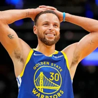 La camiseta de Stephen Curry, la más vendida en esta temporada de la NBA