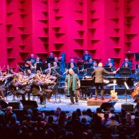 Danny Rivera deslumbrante en su "Danny Rivera Sinfónico" en el Teatro Nacional