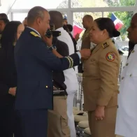 Condecoran hermanas teniente y capitán por decreto de Abinader