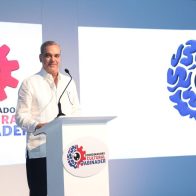 Abinader asegura que la cultura no es un gasto, es una inversión