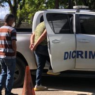 PN arresta dos hombres sustrayendo mercancías de una empresa de embutidos en Navarrete