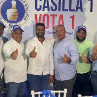 Ludwig Álvarez anuncia su respaldo a Jheyson García como candidato a Diputado