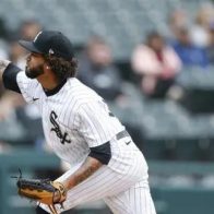 García obtiene triunfo; Soto y Castro sobresalen en las Grandes Ligas