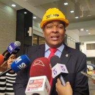 Legisladores llaman a sindicalistas a firmar acuerdo que garantice aumento salarial