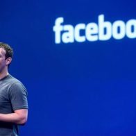 El color de Facebook se debe al daltonismo de Mark Zuckerberg.