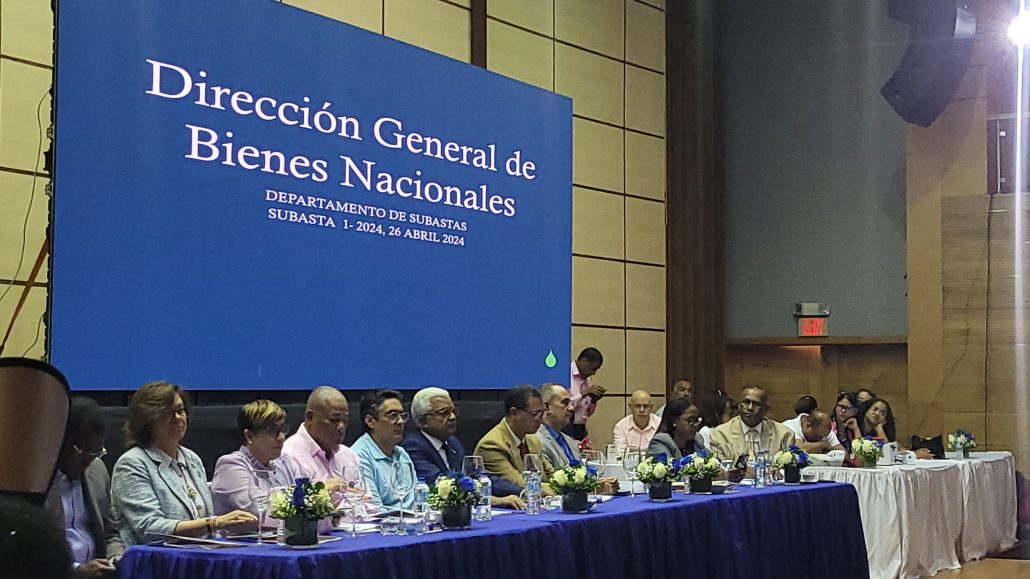 Bienes Nacionales realiza subasta pública con una recaudación de alrededor de RD$40 millones