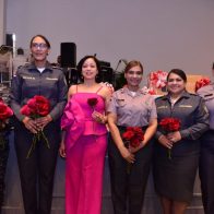 Director General de la P.N, mayor general Guzmán Peralta, felicita a las madres en su día