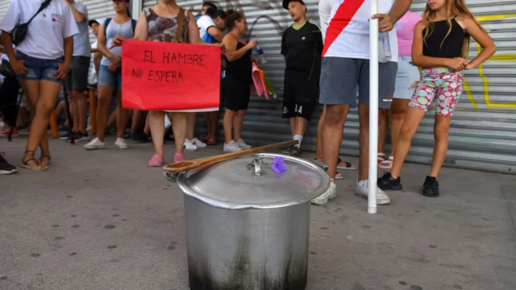 La actividad económica de Argentina se contrae un 1.4% en marzo