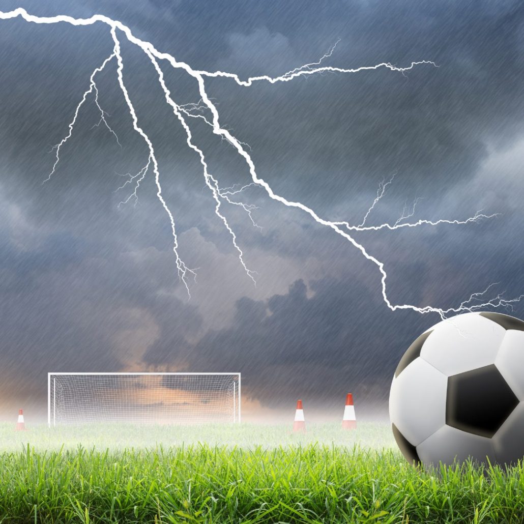 Un muerto y varios heridos en un equipo de fútbol de aficionados en Francia por un rayo