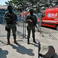 Dos presos se fugan de hospital de Ecuador en medio de denuncia