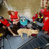 Las lluvias e inundaciones en Texas obligan al rescate de 233 personas