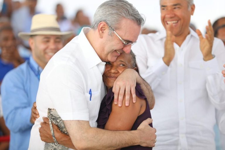 Gobierno anuncia el “Cariñito 2024” para un millón de madres