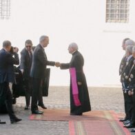 Abinader llega al Vaticano para su audiencia con el Papa