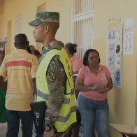 Proceso electoral presenta retrasos en San Cristóbal