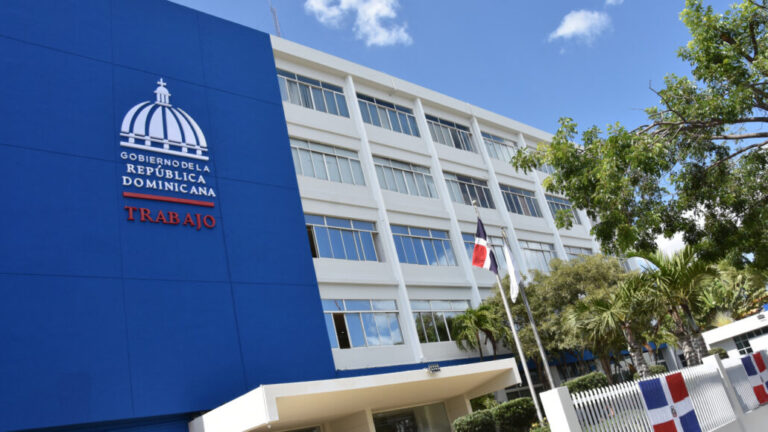 Ministerio de Trabajo reitera jueves Corpus Christi es no laborable