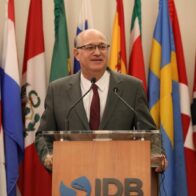 El BID prevé prestar a América Latina 35.000 millones de dólares al año en próxima década