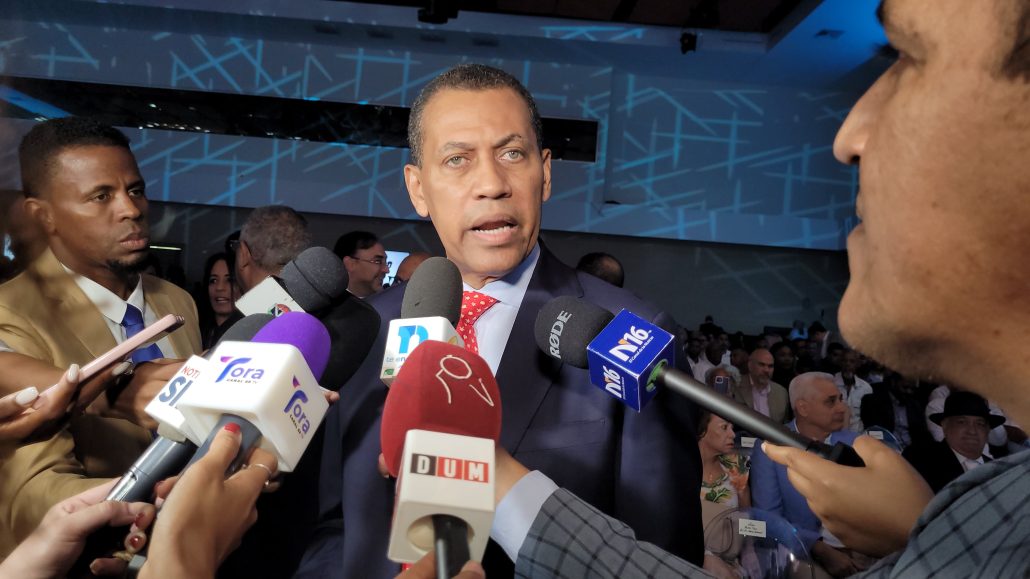Guido Gómez Mazara: "el político que apela al dinero no tiene propuesta"