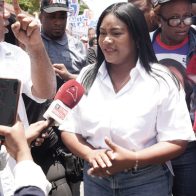 Diputada Leyvi Bautista busca reelección con apoyo masivo en SDO