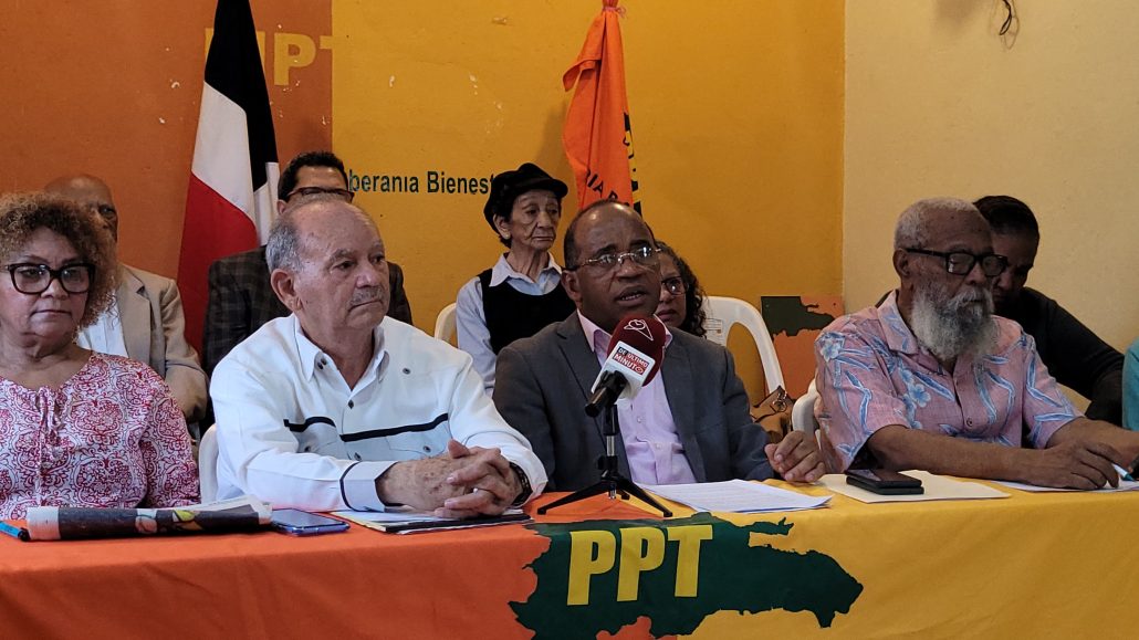Fulgencio Severino dice población no confía en sistema de partidos y se abstiene de votar