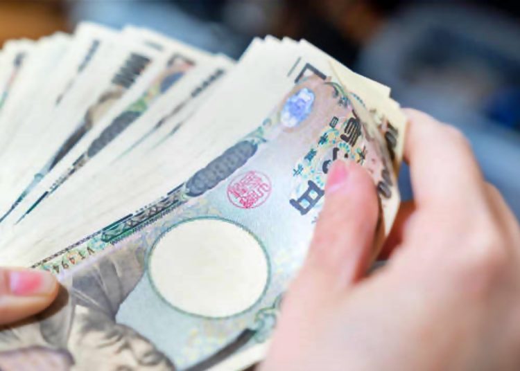 Los salarios reales en Japón cayeron por segundo año en su ejercicio de 2023, un 2.2%
