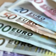 El euro supera los 1,07 dólares tras subir el desempleo en Estados Unidos