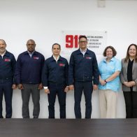 Funcionarios de EEUU conocen nueva tecnología del 911