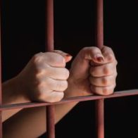 Policía arresta en San Juan a mujer por delito de extorsión