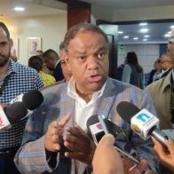 Tras reunión en la JCE por las elecciones 2024, Danilo Díaz, delegado del PLD, tildó al director de la Policía Militar Electoral "empleado del presidente Abinader".