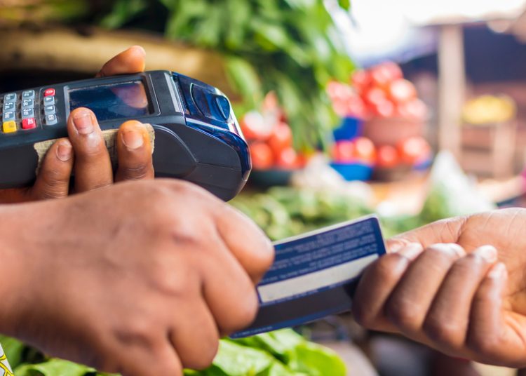 Uso de dinero móvil y pagos digitales se acelera en Centroamérica, Panamá y República Dominicana