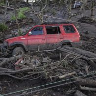 Al menos 37 muertos debido a las inundaciones en Indonesia