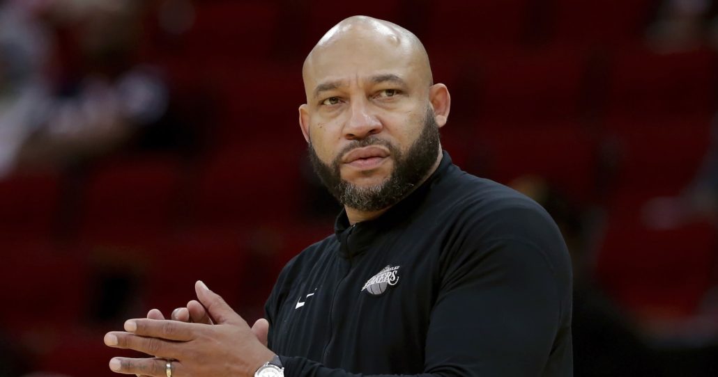 Los Lakers despiden a Darvin Ham