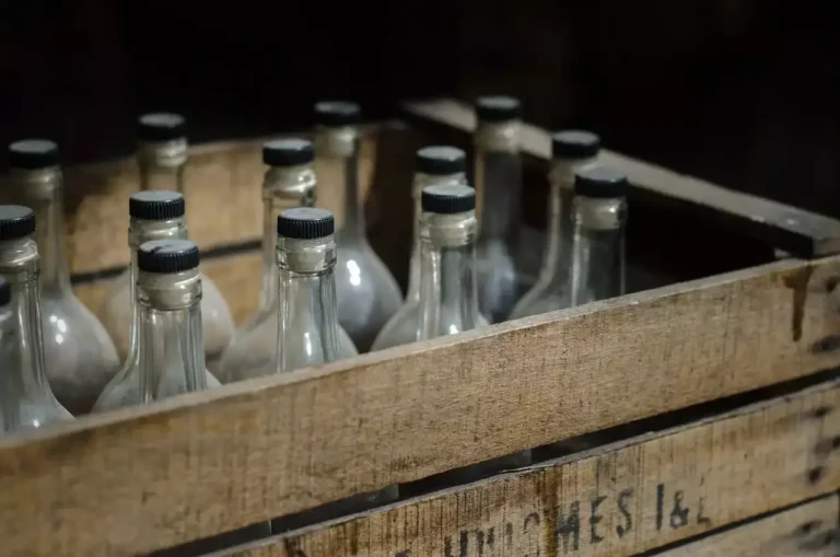 Los fallecidos durante las últimas 48 horas en la localidad marroquí de Sidi Alal Tazi, al norte de Rabat, a causa de consumir alcohol adulterado
