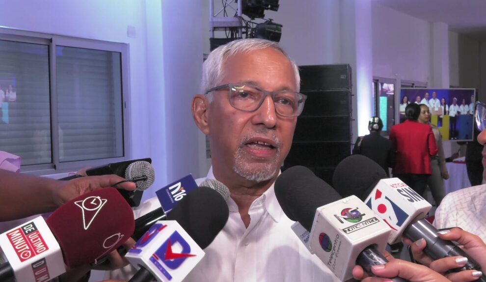 Ángel Hernández sobre Pruebas Nacionales: "no hay ninguna decisión de quitar pruebas"