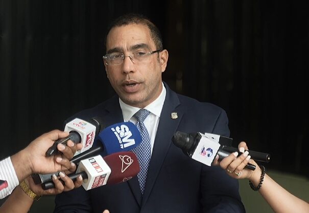 Hamlet Melo sugiere pena consistente en extirpación del órgano viril contra culpables de violación sexual