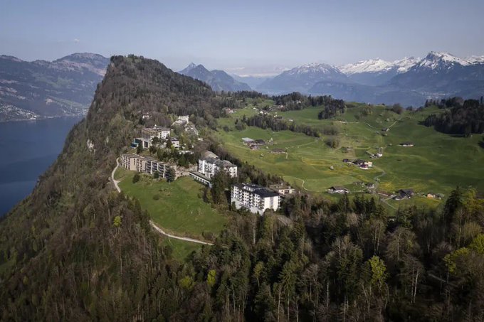 Líderes mundiales se citan en un blindado resort suizo para buscar vías de paz en Ucrania