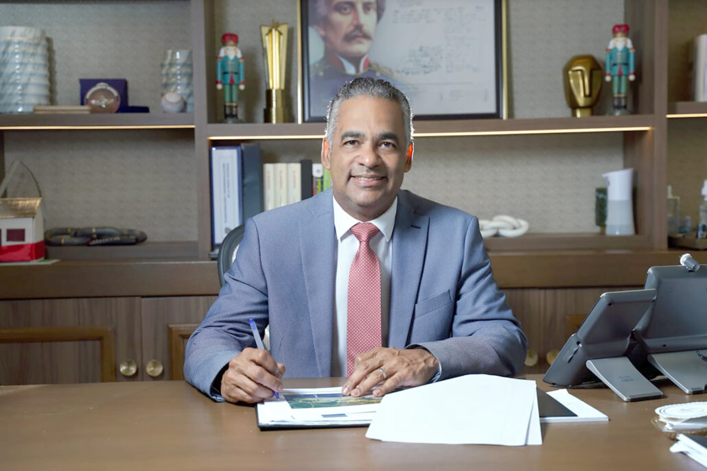 Joel Santos revela en qué se invertirán los recursos del contrato con Aerodom