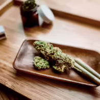En Nueva York ha cerrado más de 500 tiendas ilegales de cannabis en un mes