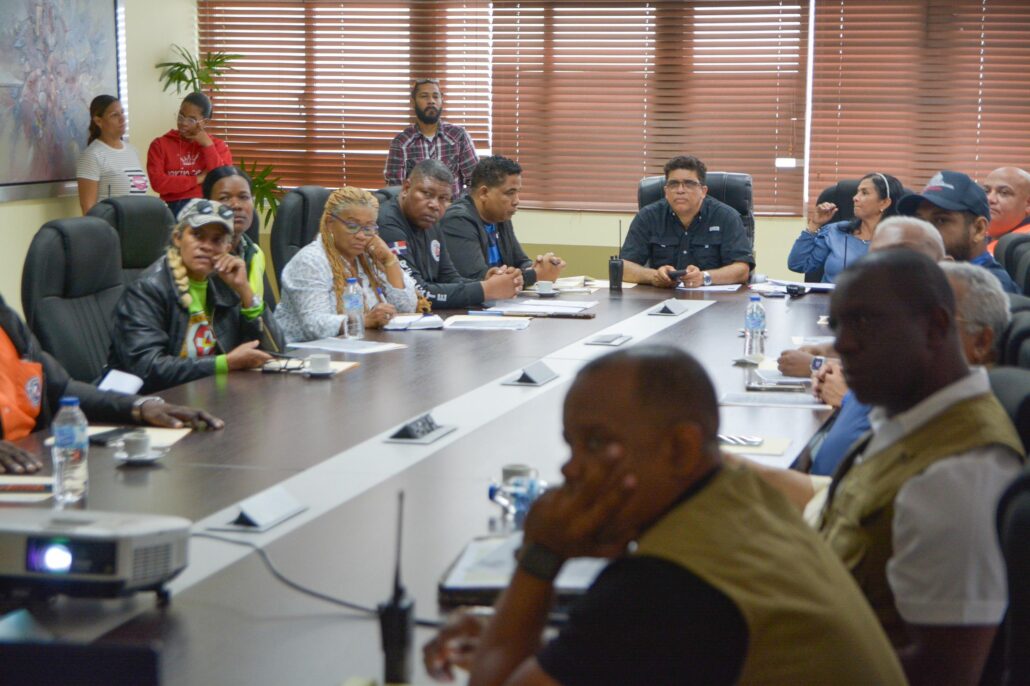 Alcaldía SDE intensifica labores preventivas ante inicio de temporada ciclónica 2024