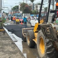 MOPC responde al llamado de la alcaldía de SDO, inician arreglo de Av. Isabel Aguiar