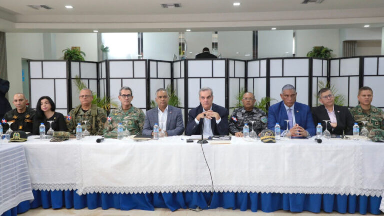 Presidente Abinader encabeza reunión de seguimiento al Plan de Seguridad Ciudadana