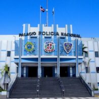 Policía