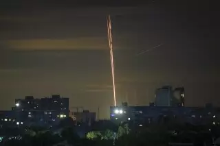 Ataque con drones alcanza arsenal y hiere a tres soldados rusos en la región de Bélgorod