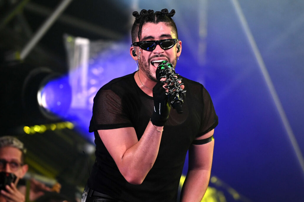 Bad Bunny lanza oferta de presentaciones en Puerto Rico para impulsar electores a votar