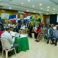 Leonel se reúne con candidatos a senadores y diputados de la FP en el pasado proceso electoral