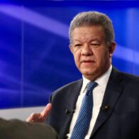 Leonel Fernández sostiene encuentro con candidatos venezolanos
