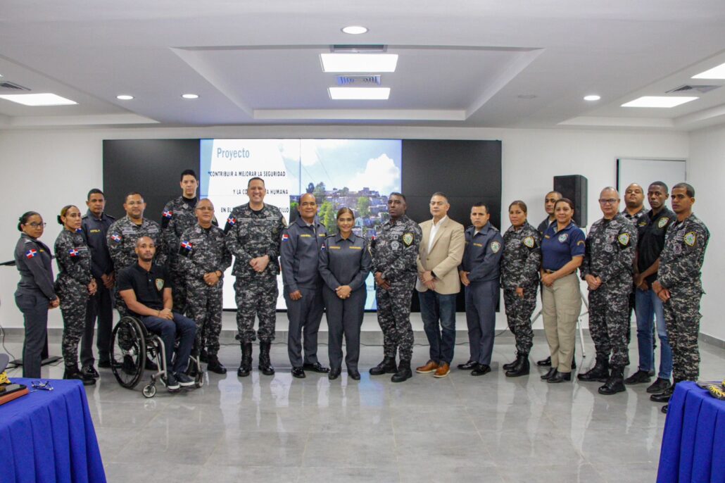 DIPLAN presenta avances del "Proyecto de Seguridad y Convivencia Humana del Barrio Capotillo"