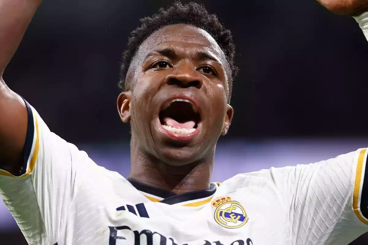 Vinícius: "esa condena no es por mí, es por todos los negros"
