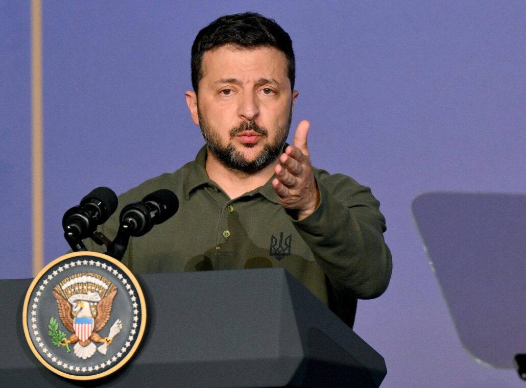 Más de 3 mil prisioneros de guerra regresados a Ucrania informó Zelenski